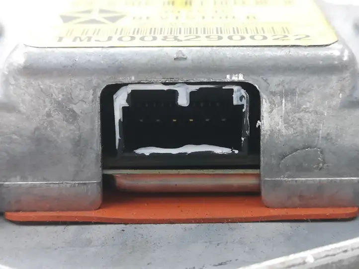 Chrysler PT Cruiser (2000 - 2010) P04671845AC Датчик удара SRS — фото 3