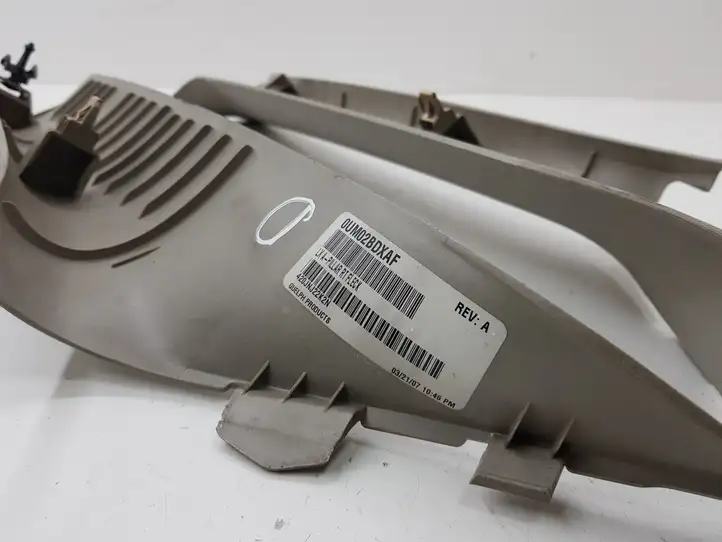 Chrysler 300 - 300C (2005 - 2011) 0UM02BDXAF Обшивка стойки A — фото 4
