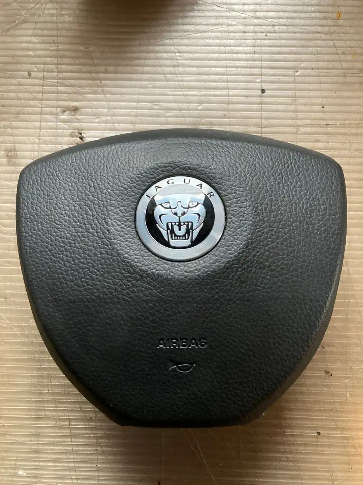 Jaguar XF (2007 - 2015) J4081350234 Подушка безопасности руля — фото 1