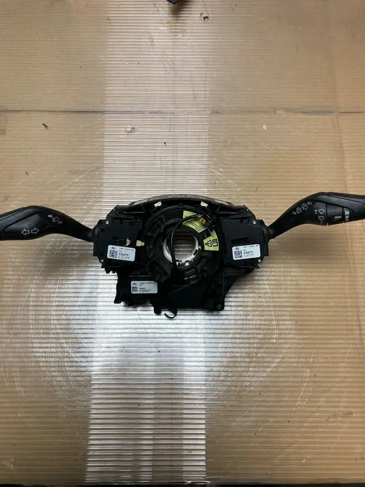 Ford Kuga II (2013 - 2019) 8V6T17A553BE Контактное кольцо SRS — фото 1