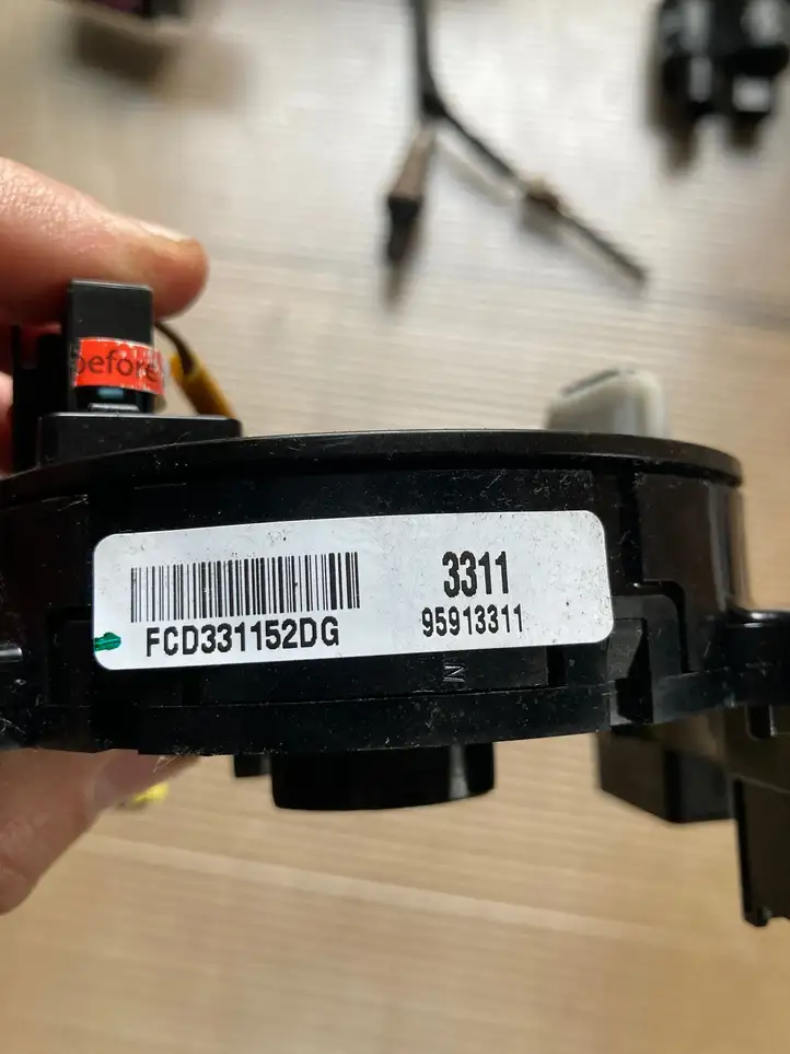 Opel Antara (2011 - 2017) FCD331152DG Контактное кольцо SRS — фото 2