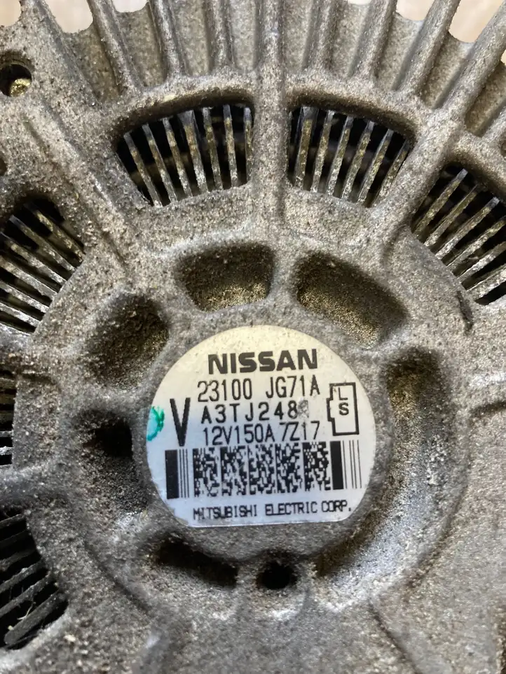Nissan X-Trail T31 (2007 - 2014) 23100JG71A Генератор — фото 2
