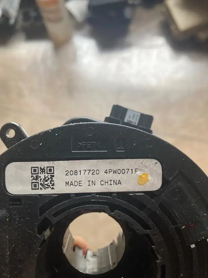 Chevrolet Orlando (2010 - 2015) 20817720 Контактное кольцо SRS — фото 2