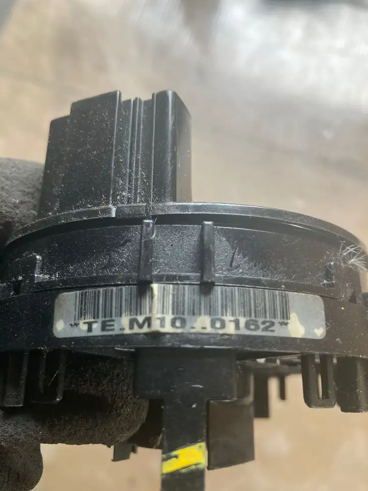Kia Optima (2010 - 2013) TEM100162 Контактное кольцо SRS — фото 2