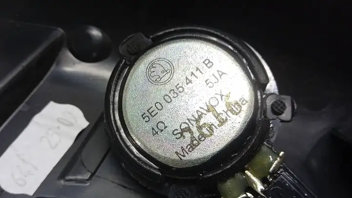 Skoda Octavia Mk3 (5E) (2013 - 2019) 5E0035411B Твитер передней двери — фото 2
