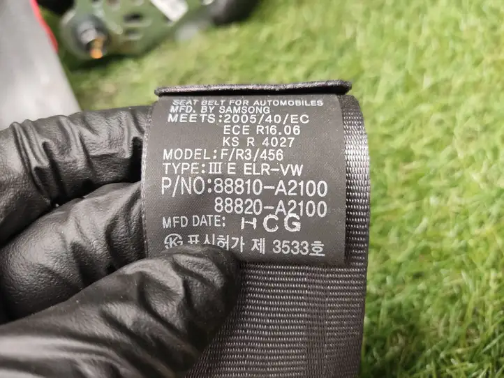 Kia Ceed (2010 - 2012) 88810A2100 Передний ремень безопасности — фото 3