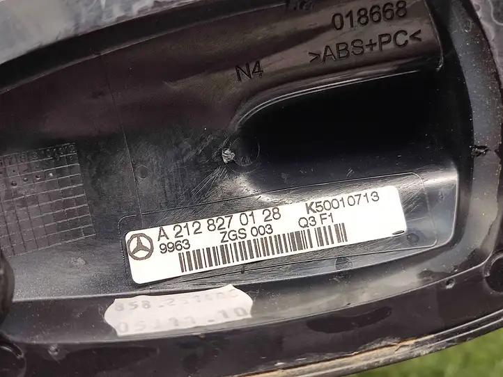 Mercedes-Benz E W212 (2009 - 2016) A2128270128 GPS антенна — фото 2