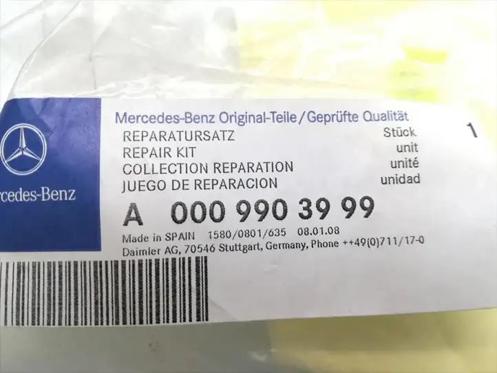 Mercedes-Benz Vaneo W414 (2001 - 2005) A0009903999 Прочие детали салона — фото 5
