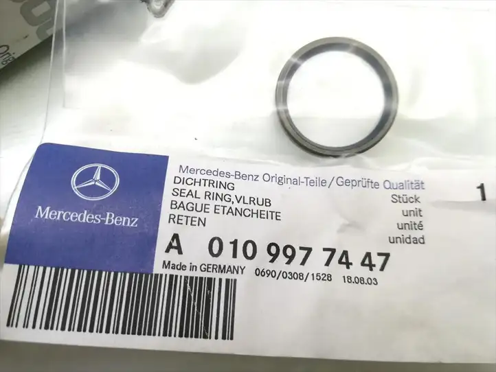 Mercedes-Benz A W168 (1997 - 2004) A6013300119 Прочие детали салона — фото 4