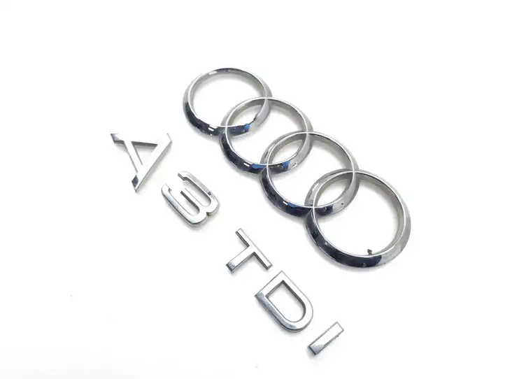 Audi A3/S3 8P (2008 - 2013) Эмблема модели — фото 3