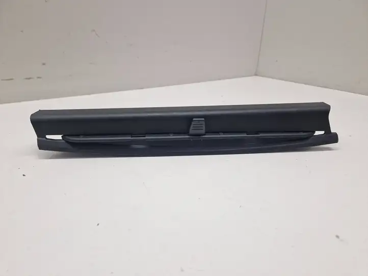 BMW 5 E60 E61 (2004 - 2010) 6984641 Солнцезащитная шторка заднего бокового окна — фото 4