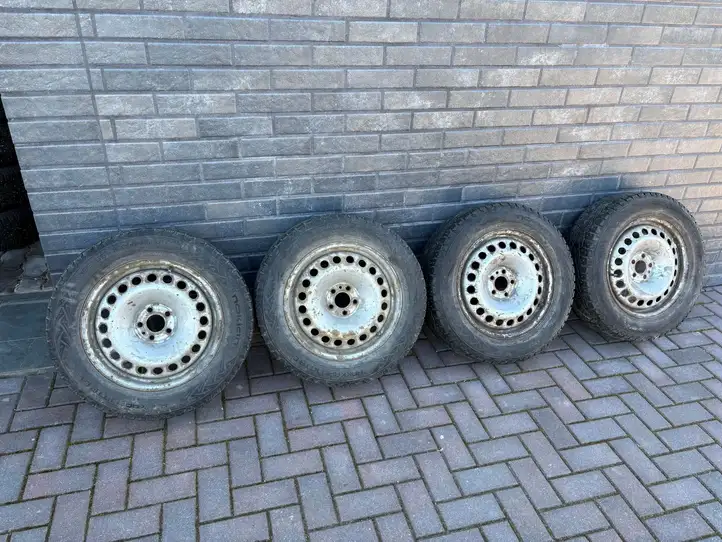 Opel Combo C (2011 - 2017) 19565R16C Зимняя шина C шипованная R16 — фото 1