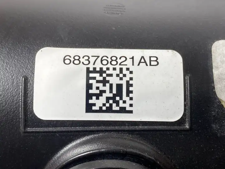 Jeep Grand Cherokee WL (2021 - ) 68376821AB Детали воздухозаборника — фото 9