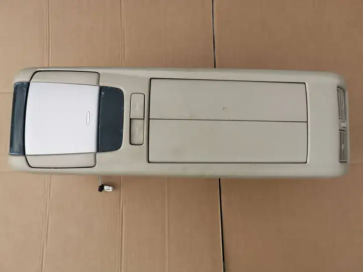 Lexus RX 330 - 350 - 400H (2006 - 2009) Другая деталь консоли (туннеля) — фото 2