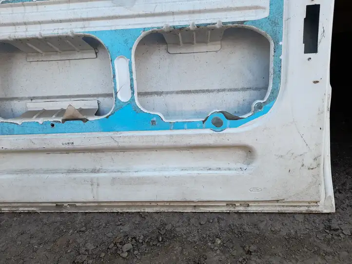 Ford Transit (2006 - 2013) 4769930 Верхняя петля передней двери — фото 3