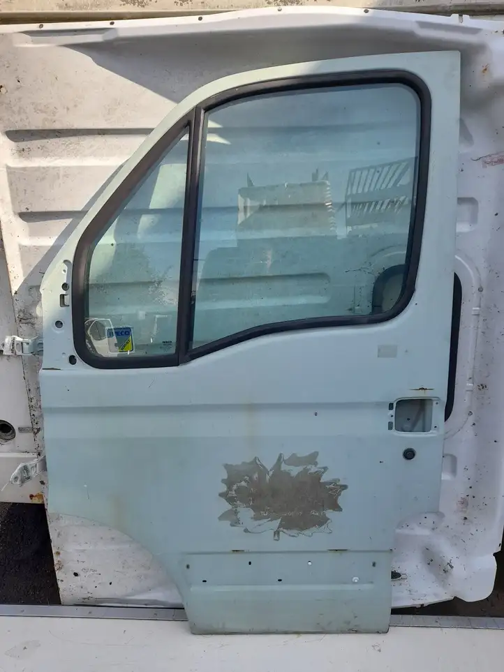 Iveco Daily Daily 3rd gen (2004 - 2010) 99460119 Дверь — фото 1