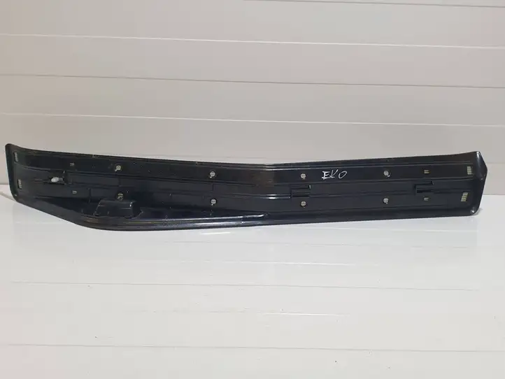 BMW 3 E46 (1998 - 2005) 51478219187 Внутренняя отделка заднего порога — фото 4