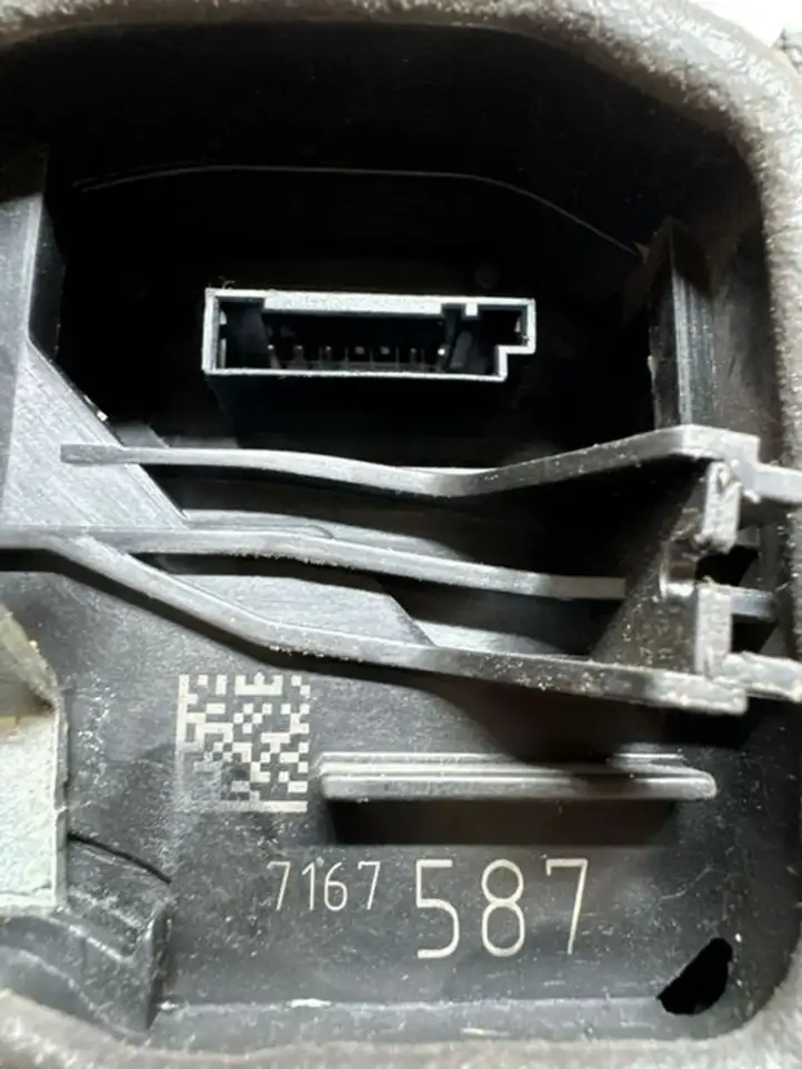BMW X6 E71 (2008 - 2014) 7167587 Ограничитель задней двери — фото 2
