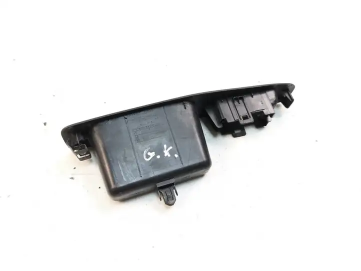 Nissan Qashqai (2006 - 2010) 82951JD000 Накладка кнопки стеклоподъемника — фото 2