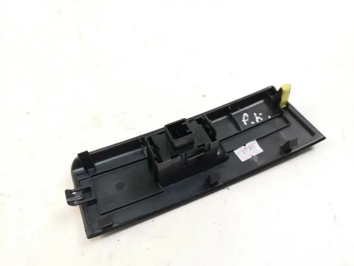 Toyota Corolla Verso AR10 (2004 - 2009) 742320F030 Блок кнопок стеклоподъемников — фото 2
