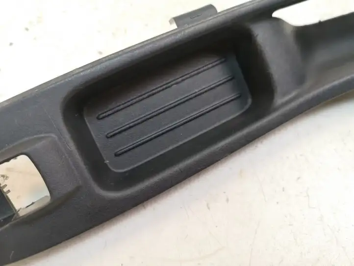Ford Focus (2011 - 2015) BM51A240A41ADW Накладка кнопки стеклоподъемника — фото 6