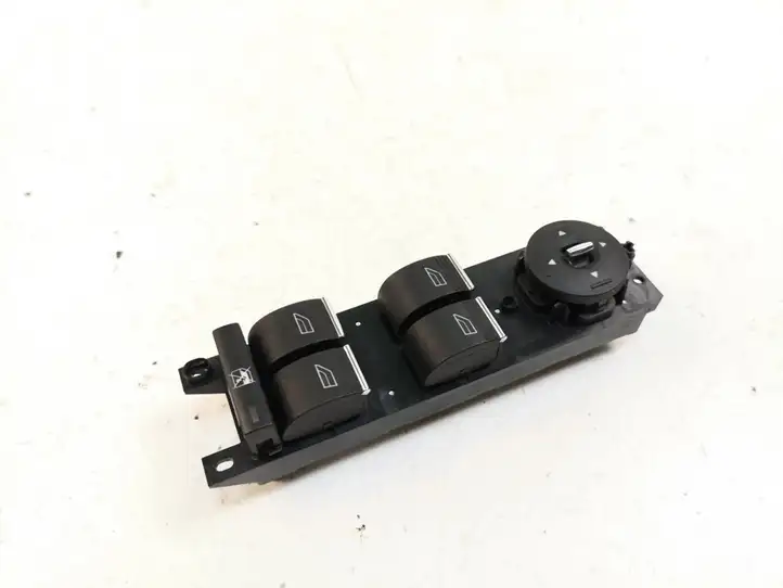 Ford Focus (2011 - 2015) AM5T14A132AA Кнопка стеклоподъемников — фото 1