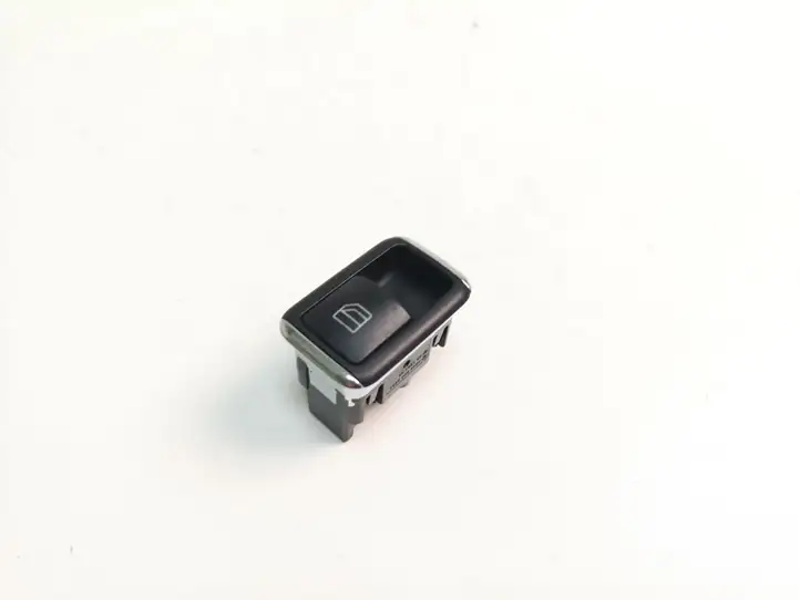 Mercedes-Benz C W204 (2007 - 2014) A2048700451 Блок кнопок стеклоподъемников — фото 1