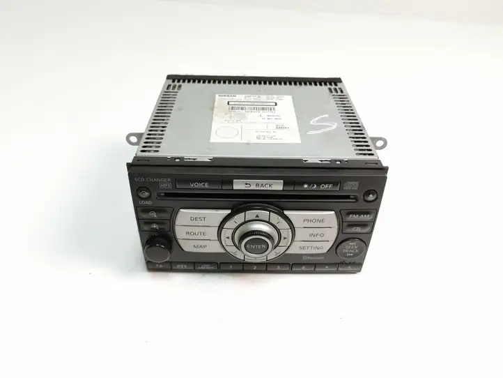 Nissan Qashqai (2006 - 2010) 28185JG400 Магнитола / мультимедийная система — фото 1