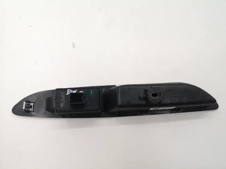 Opel Mokka (2012 - 2016) 95025525 Кнопка стеклоподъемников — фото 6