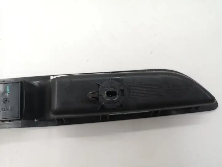 Opel Mokka (2012 - 2016) 95025525 Кнопка стеклоподъемников — фото 8