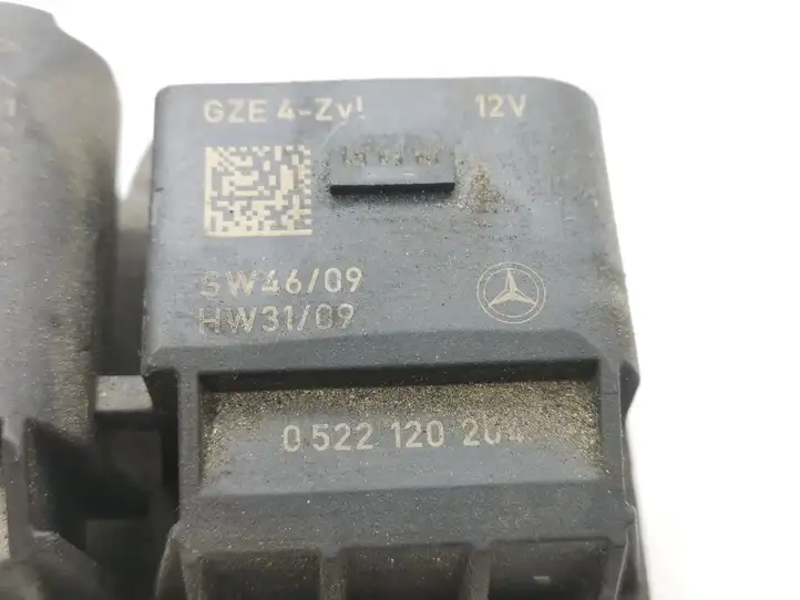 Mercedes-Benz E W212 (2009 - 2016) A6519000900 Реле накала свечей — фото 6