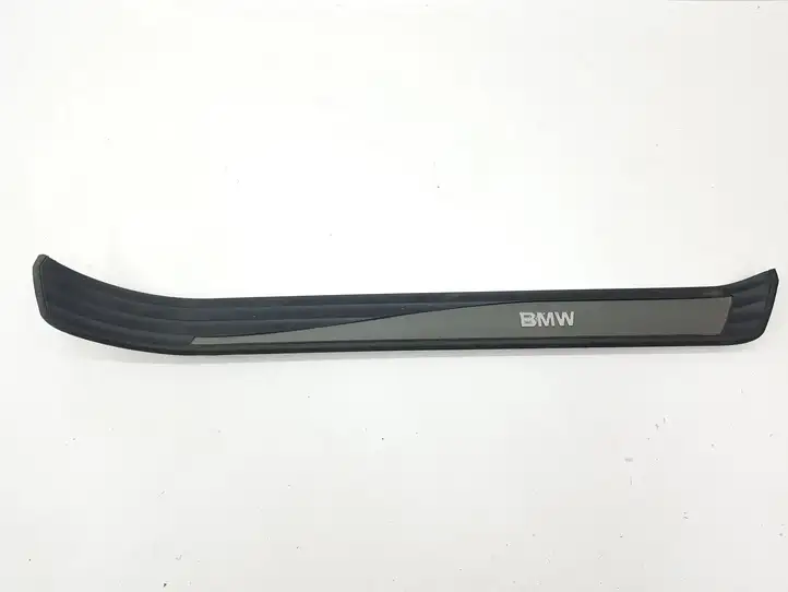 BMW 5 E60 E61 (2004 - 2010) 51477034304 Внутренняя отделка переднего порога — фото 1