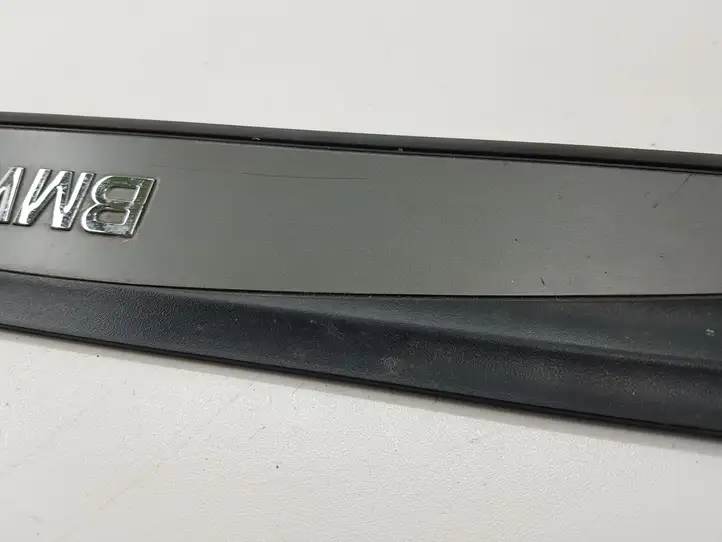 BMW 5 E60 E61 (2004 - 2010) 51477034304 Внутренняя отделка переднего порога — фото 7
