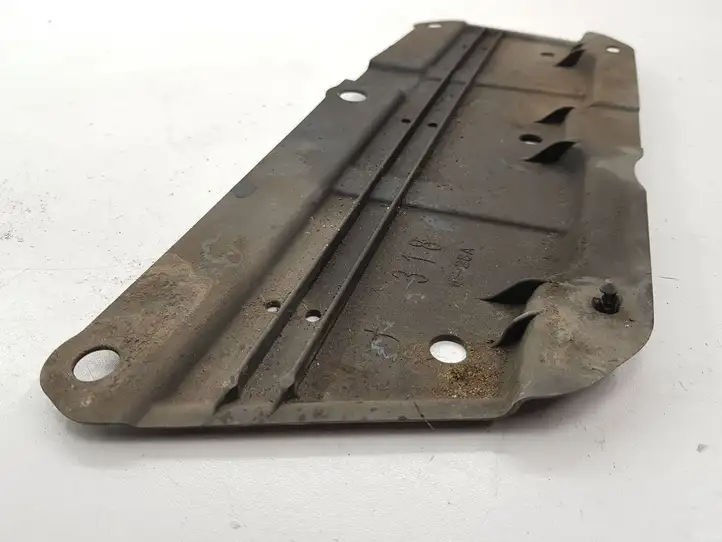 Toyota Prius (XW30) (2009 - 2015) 5144212270 Защита двигателя — фото 4