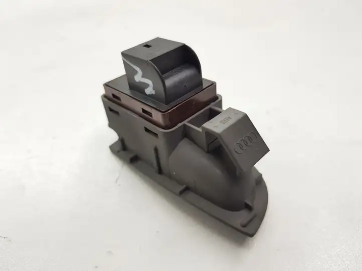 Audi A4 S4 B8 8K (2007 - 2011) 8K0959831 Кнопка закрытия крышки багажника — фото 4