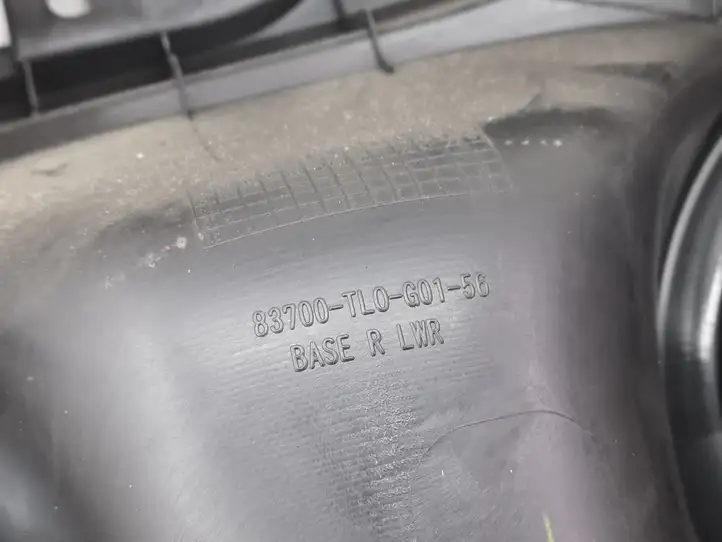 Honda Accord (2008 - 2016) 83700TL0G0156 Обшивка задней двери — фото 2