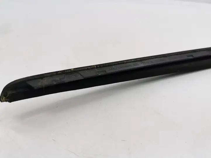 Audi A6 C7 (2011 - 2014) 4G0854328A Накладка стоек лобового стекла — фото 7