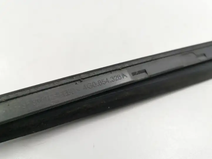 Audi A6 C7 (2011 - 2014) 4G0854328A Накладка стоек лобового стекла — фото 8