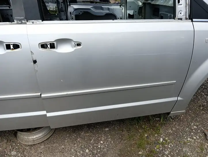 Chrysler Grand Voyager V (2007 - 2010) Дверь — фото 1
