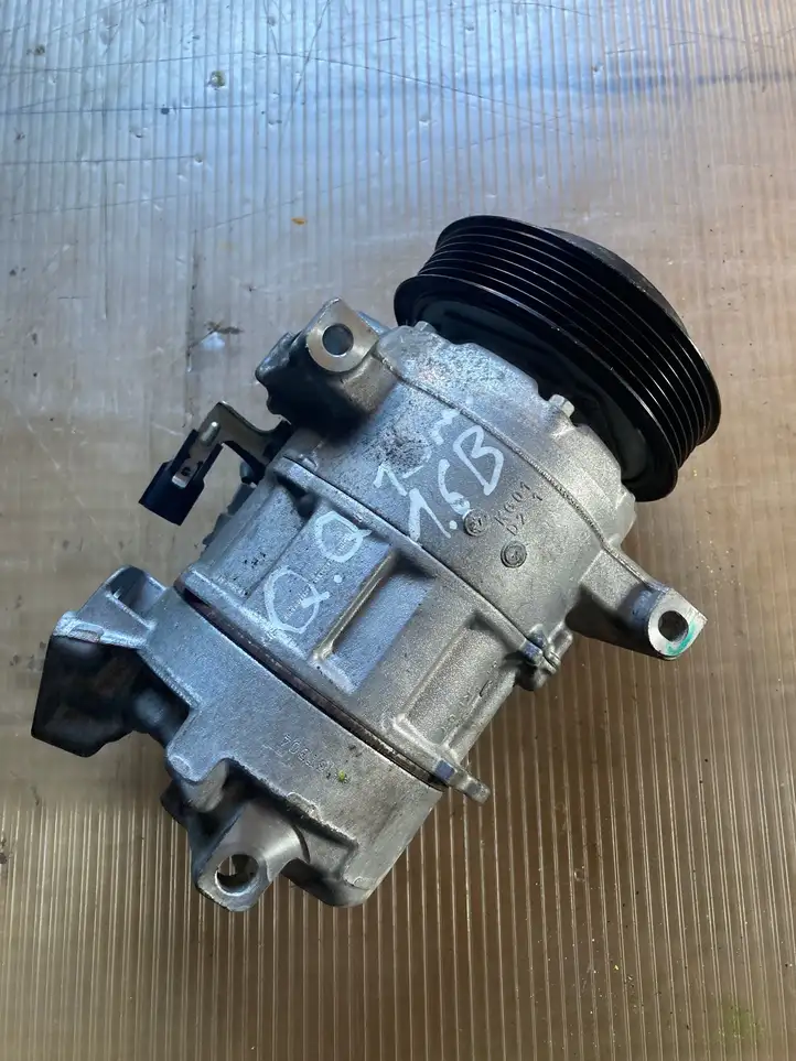Nissan Qashqai (2013 - 2017) 926004PB0A Компрессор (насос) кондиционера воздуха — фото 3