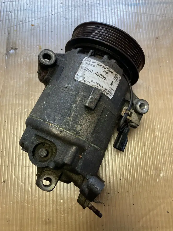 Nissan Qashqai (2006 - 2010) 92600JD200 Компрессор (насос) кондиционера воздуха — фото 1