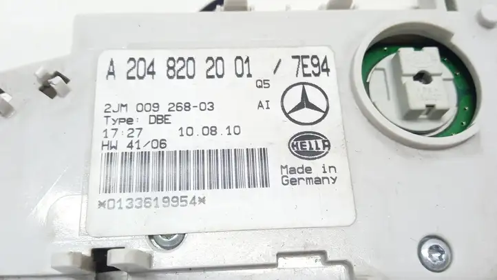 Mercedes-Benz C W204 (2007 - 2014) A2048202001 Передняя подсветка — фото 2