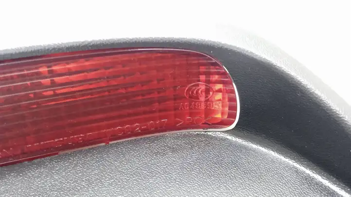 Subaru Legacy (2003 - 2009) VC02017 Дополнительный стоп фонарь — фото 2