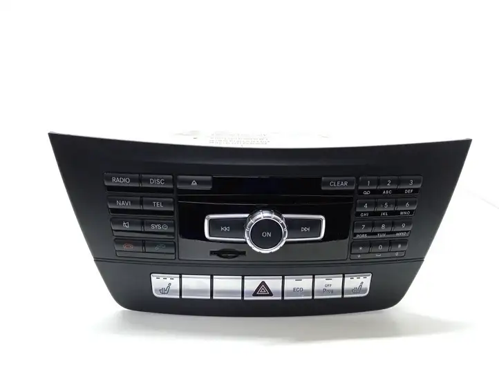 Mercedes-Benz C W204 (2007 - 2014) A2049005908 Магнитола / мультимедийная система — фото 1