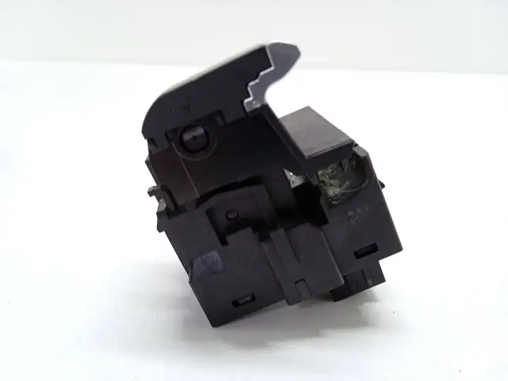 Audi A3/S3 8V (2012 - 2016) 8V1927225A Кнопка ручного тормоза — фото 4