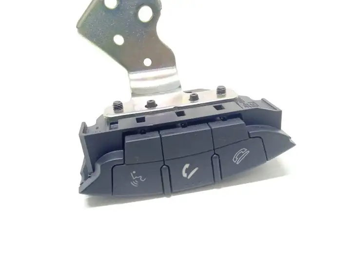 Mitsubishi Outlander (2007 - 2012) 75B474 Кнопки на рулевом колесе — фото 1