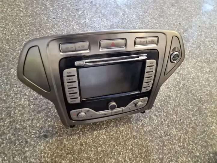 Ford Mondeo MK IV (2007 - 2014) 7S7T18K931BL Магнитола / мультимедийная система — фото 3