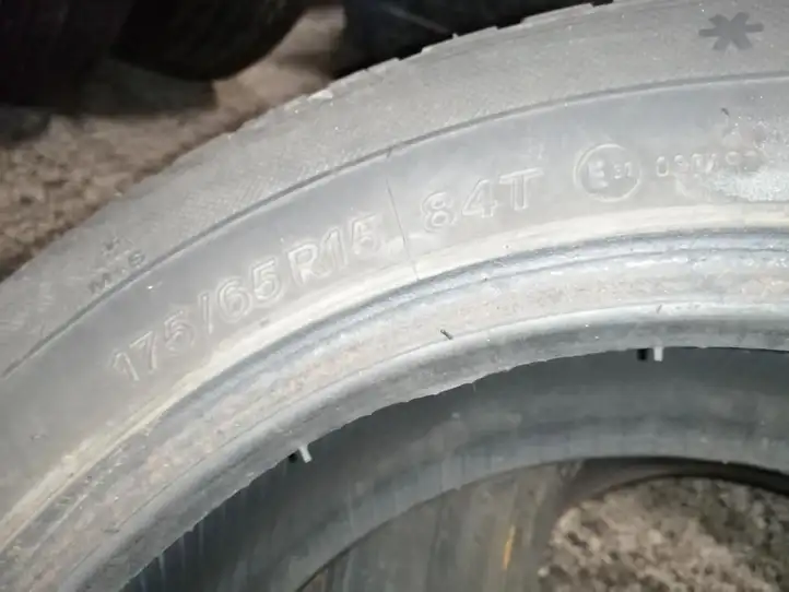 Volkswagen Golf IV (1998 - 2005) 17565R15 Зимняя шина R15 — фото 2