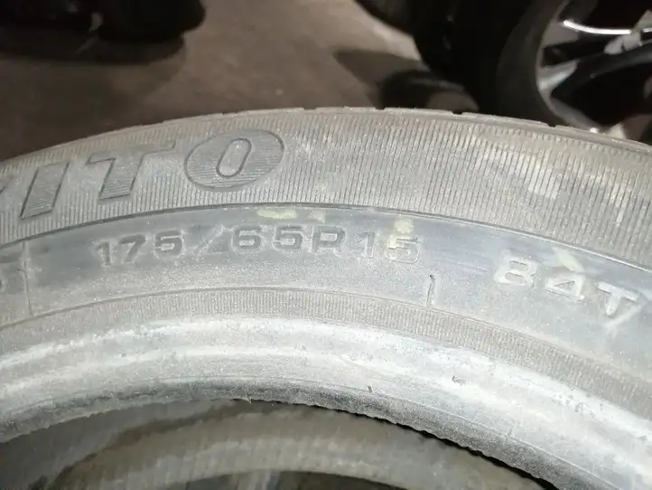 Volkswagen Golf IV (1998 - 2005) 17565R15 Зимняя шина R15 — фото 4