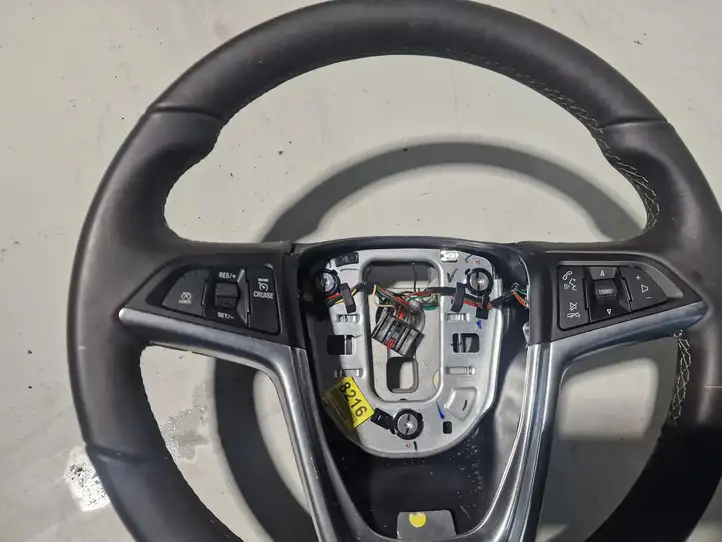 Buick Encore I (2012 - 2019) Руль — фото 3